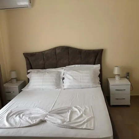 Daire Alb's 2 Golem (Tirana)