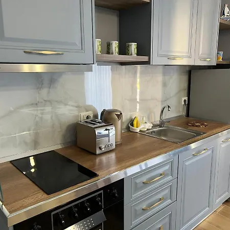 Alb's 2 Golem (Tirana)