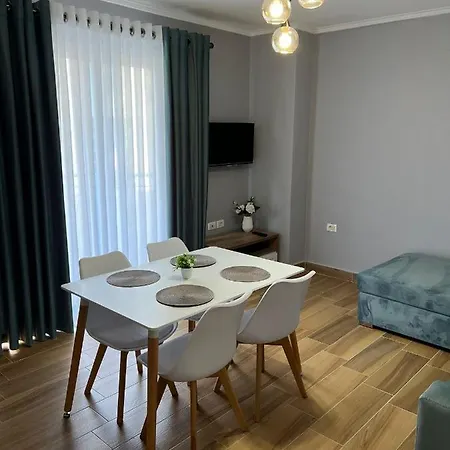 Alb's 2 Appartement Golem (Tirana)