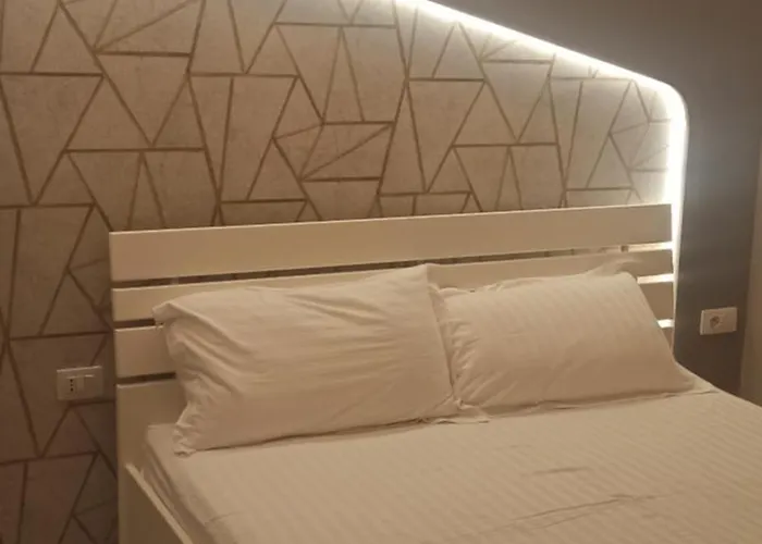 Alb's 2 * Golem (Tirana)